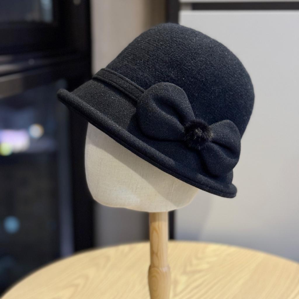 New Autumn and Winter Women's Elegant and Versatile Bow Fisherman Hat for Outdoor Travel Warm Basin Hat Fashionable and Stylish