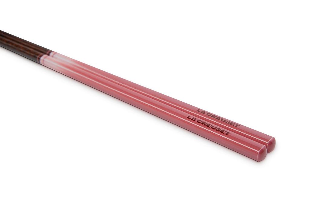 Le Creuset Serving Chopsticks Chopsticks Rose Quartz Made In Japan Japanese [Authorized Product]