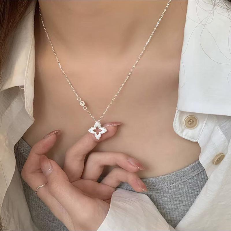 Elegante Damen S925 Sterlingsilber Perlenanhänger Halskette - Leichte Luxus Schlüsselbeinkette