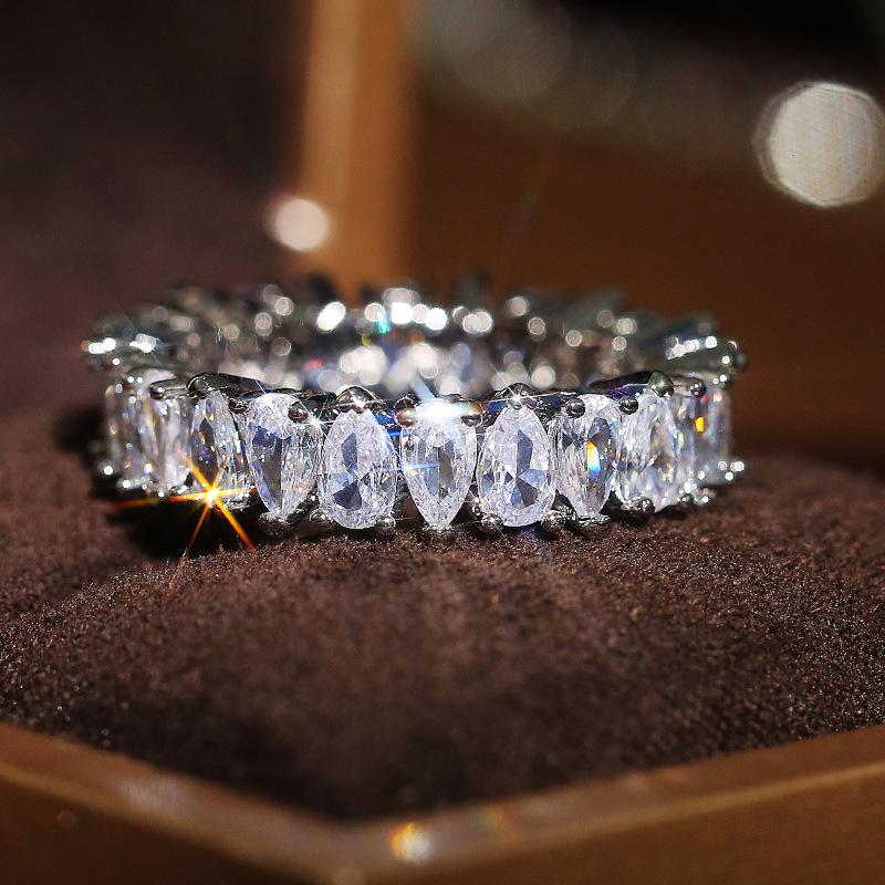 Fashion Water Drop-Shaped Zircon Ring For Women, Exaggerated Full Circle Couple Jewelry