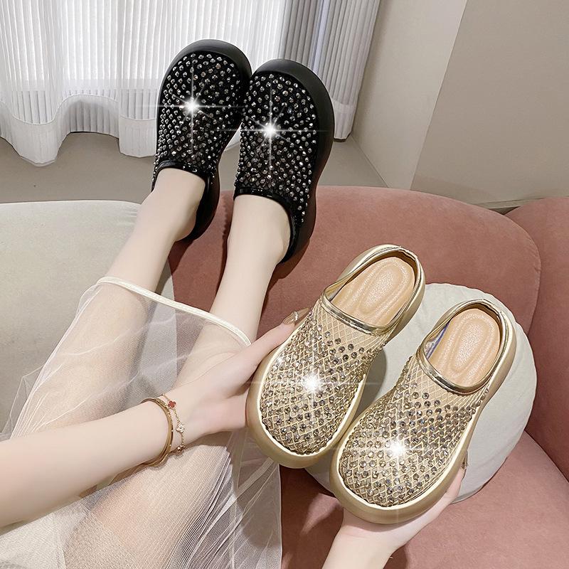 2025 summer new fashion trend rhinestone one pedal beach hollow thick-soled bag head half slippers women