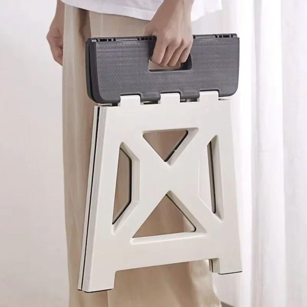 Plastic Leisure Fishing Chair Foldable Outdoor Camping Stool Portable Folding Stool for Home Use