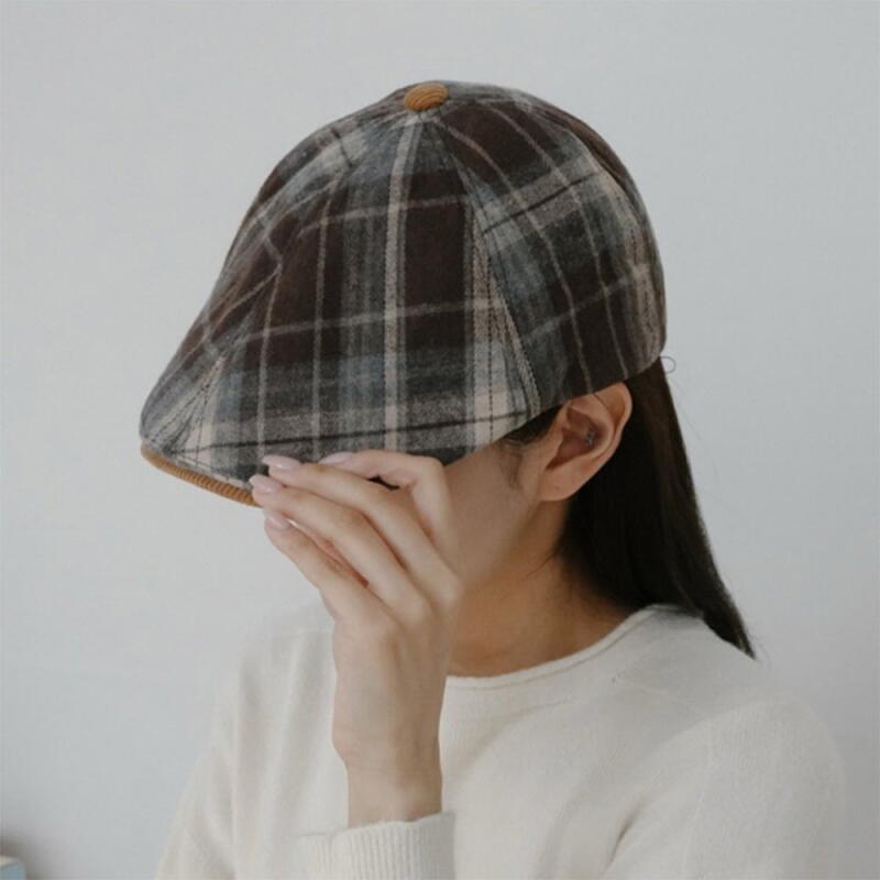 Women's and Men's Check Hunting Cap Embroidered Hat