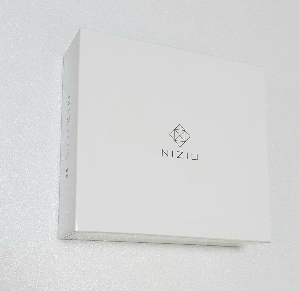 [USED] NiziU 1st Album U First Press Limited Edition 3 Types with Storage Box A Edition B Edition Regular Edition