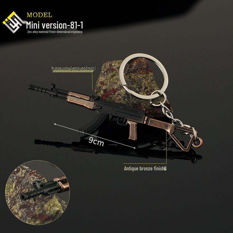 PUBG Chicken Dinner Mini Legierung Schlüsselanhänger: RPG, Raketenwerfer, Desert Eagle, Revolver, SVD, Beretta Waffenanhänger.