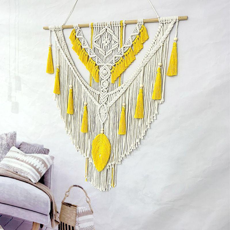 Handmade Indian Dream Catcher Feather Wind Chime - Creative Wall Hanging for Bedroom or Homestay Decoration