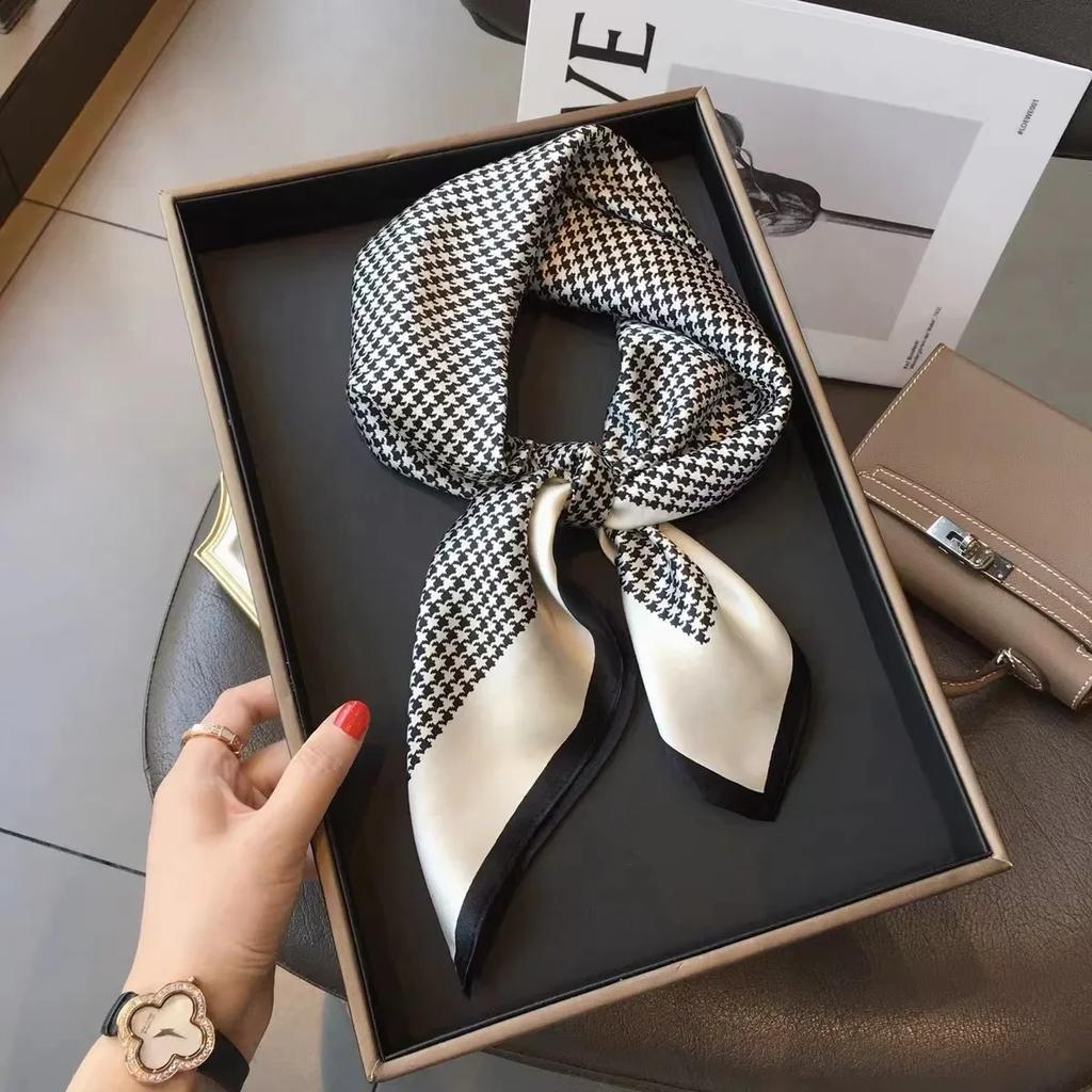 Tree Oil Painting Print Neckerchief Classic Imitation Silk Square Scarf Breathable Bandana Head Wrap Hair Accessories