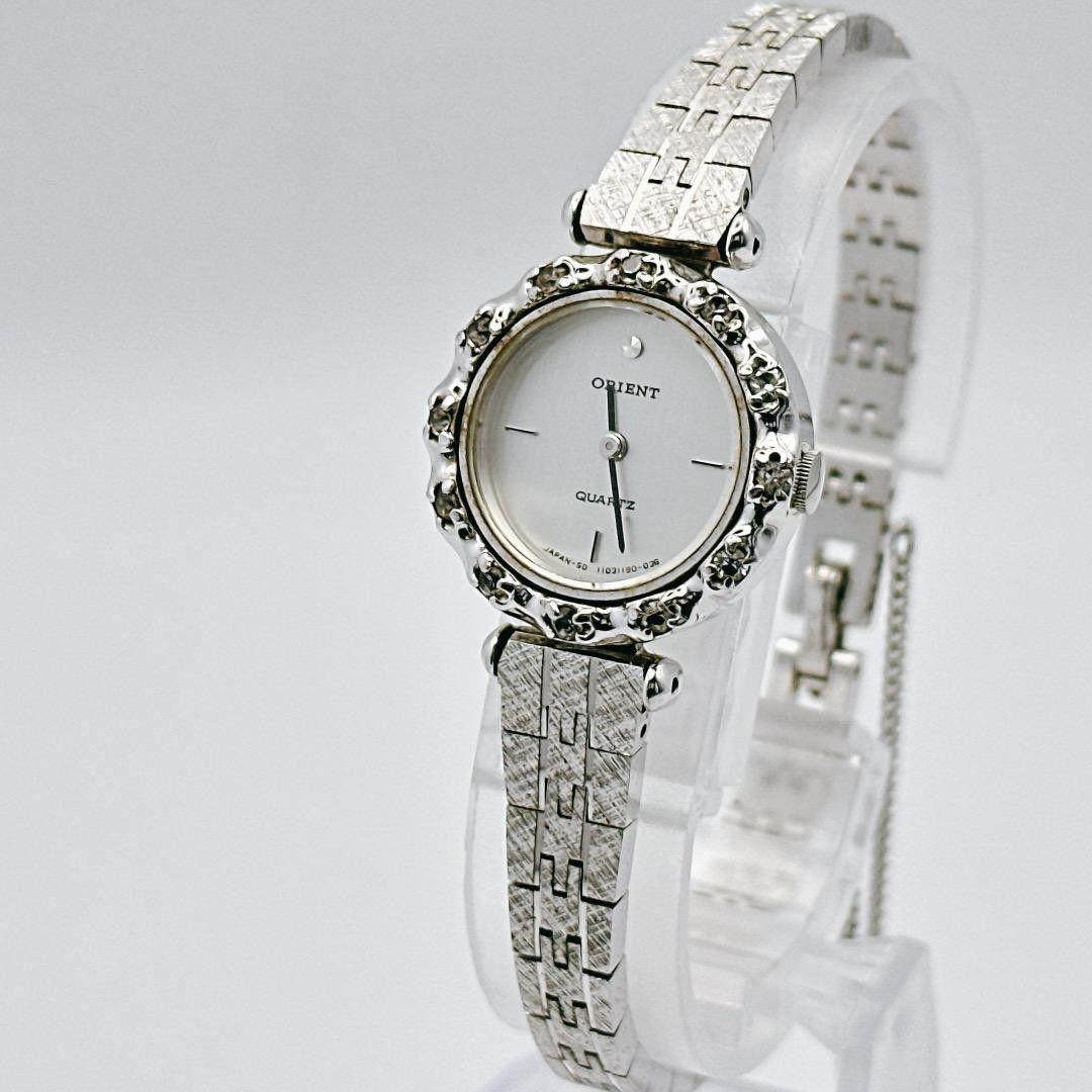 Used Rare beautiful item [operating/battery replaced] ORIENT Orient Bracelet Watch Bangle Silver