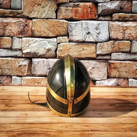 Historical Black Viking Helmet Medieval LARP Re-enactment Helmet Viking Battle Warrior Helmet Knight Armour Helmet Best For Gift