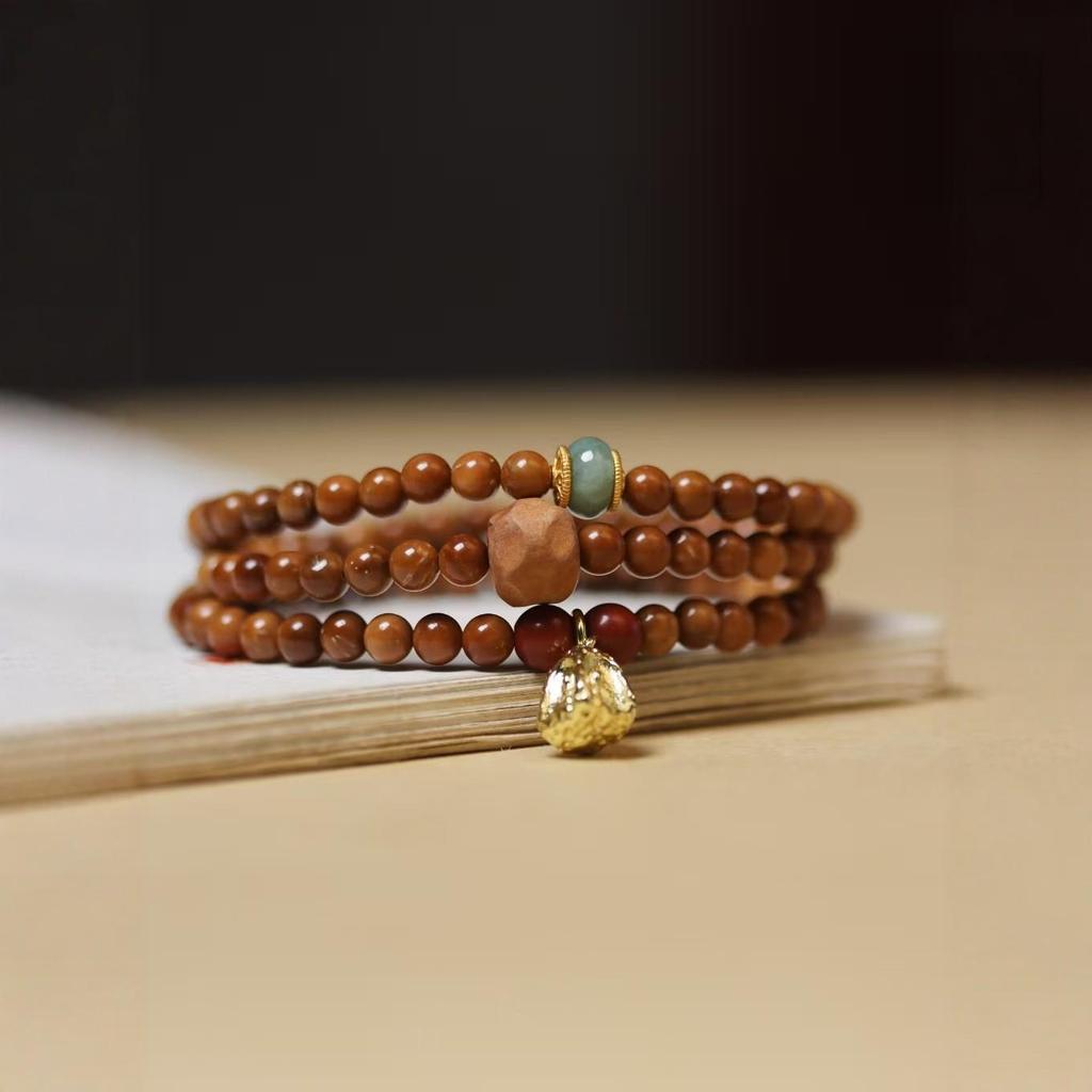 Natural Kukudo Beaded Bracelet: Retro Buddhist Unisex Stackable with High Oil Density Beads.