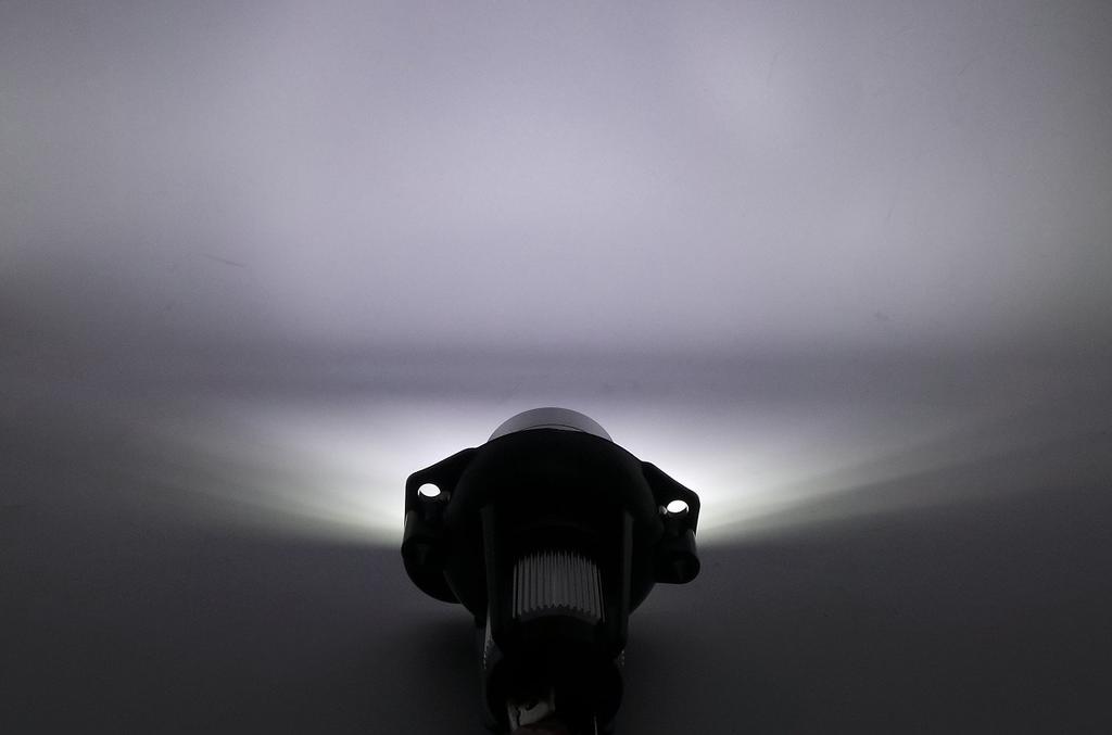 E90, E91 LED žárovka na BMW kroužky 2x40W sada 12V Off-Road 2ks