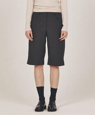 WEREVE Side Slit Bermuda Pants_Charcoal