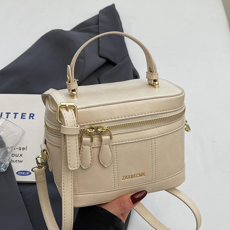 Diesjähriger beliebter Nischen-Modetrend Temperament tragbare Box-Tasche Koreanische Pendler vielseitig hoher Sinn Umhängetasche Damen