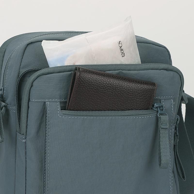 Men's Crossbody Bag Lightweight Shoulder Bag