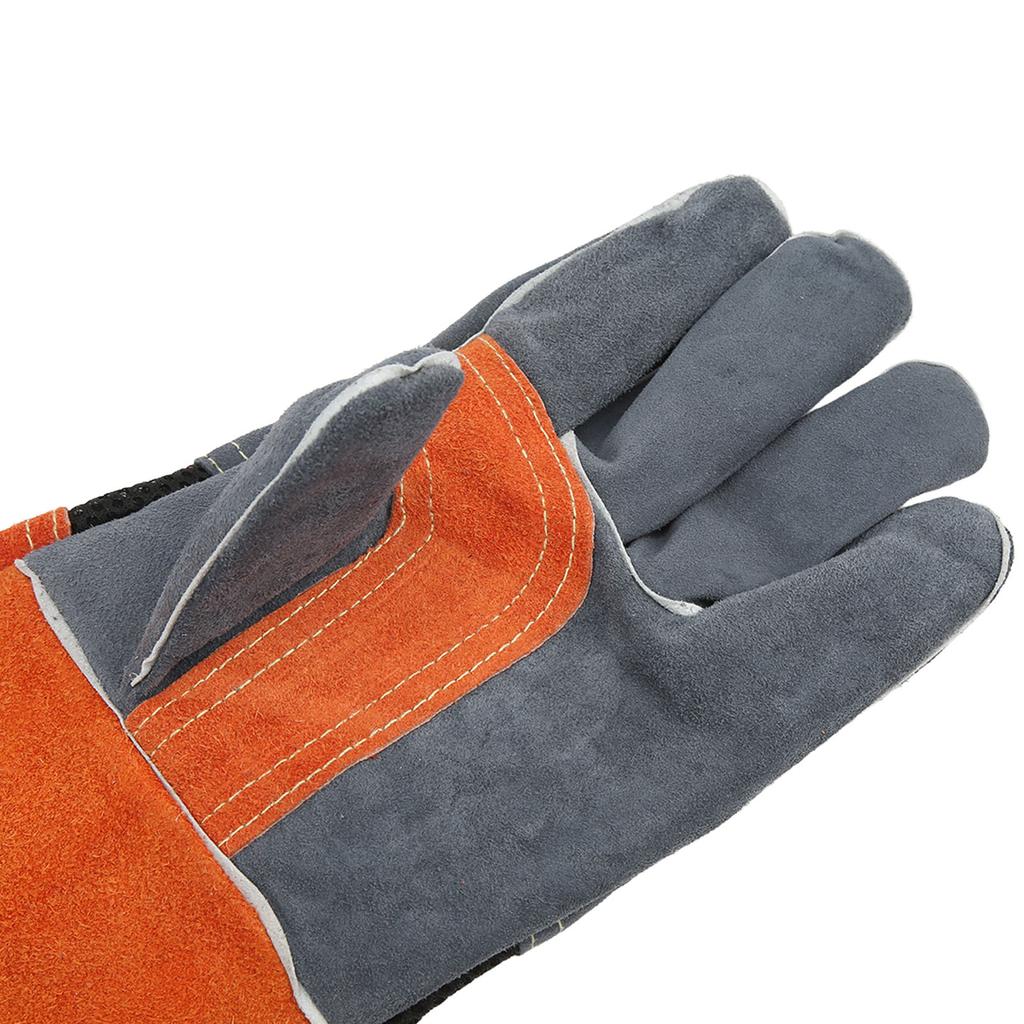 1 Pair of Heat Resistant Gloves  proof Flame Retardant Non Scalding Leather for BBQ Grill
