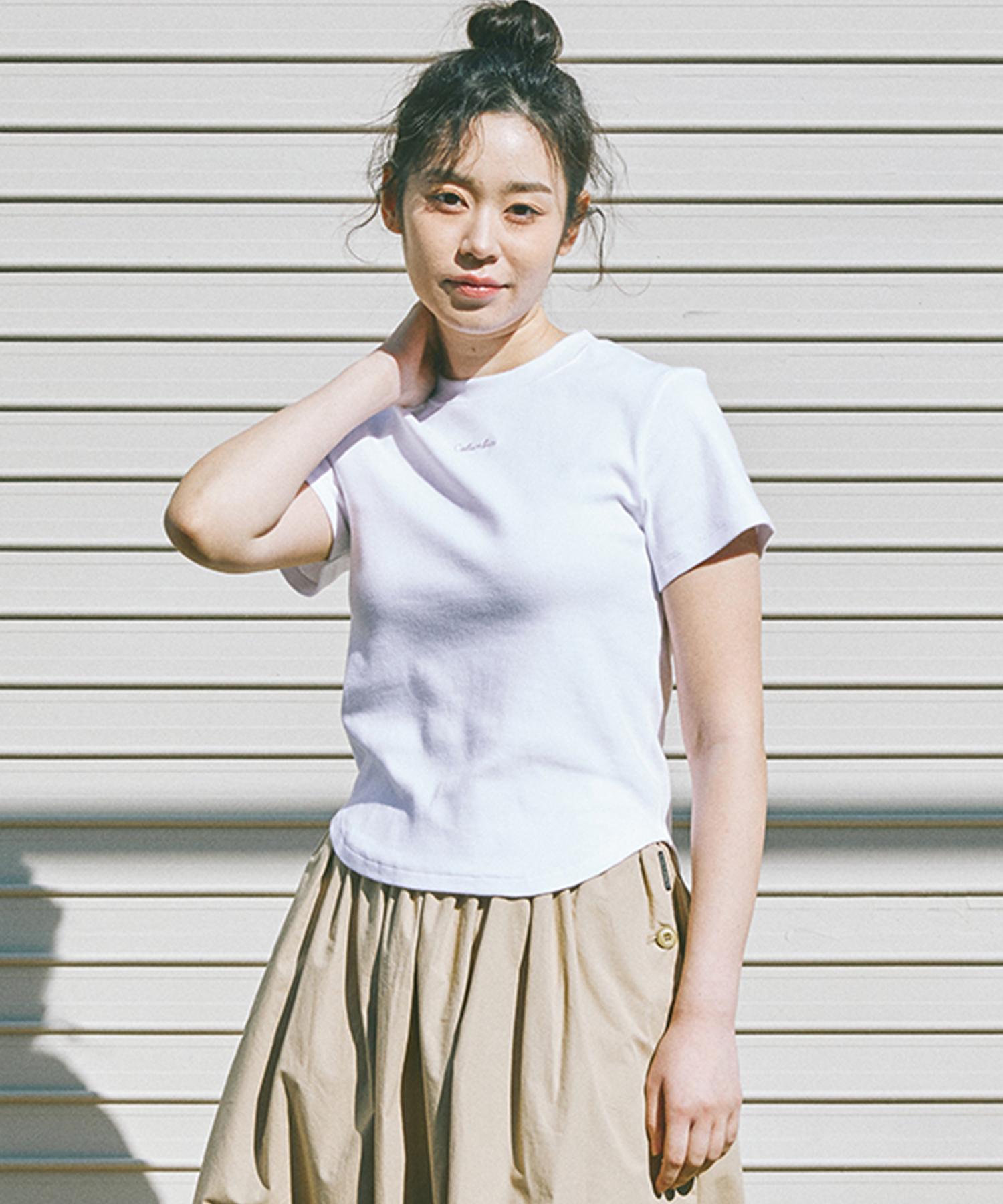 Columbia University Tiny Script Logo Women Slim-Fit S/S T-Shirts White White/Free