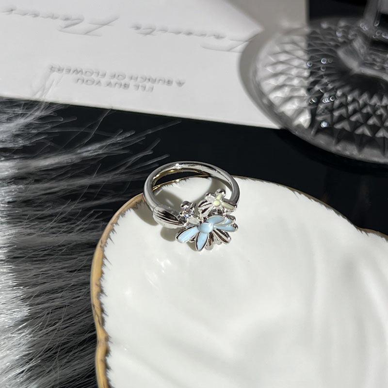 French Luxury Daisy Enamel Open Ring for Women - Chic, Cool, and Simple Design