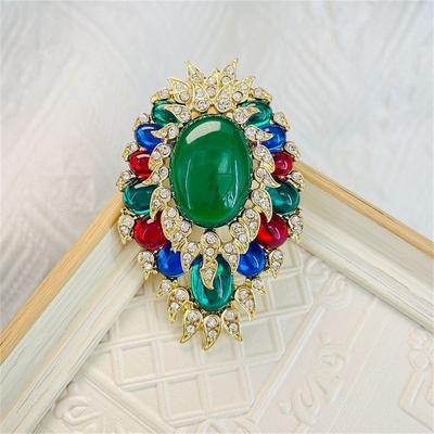 Broches y joyería para el cuerpo