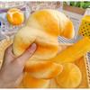 Squishy Croissant Knetspielzeug Langsam aufsteigendes Klebriges Stressabbau-Spielzeug Superweiches Lebensmittel Kreative Simulation Brot Anti-Angst-Spielzeug