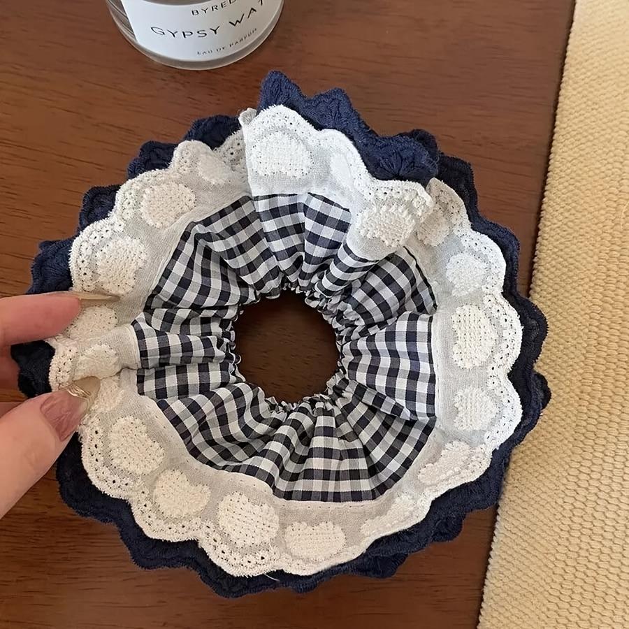 A Set of Women'S French-Style Intricate Design High-End Lace Four-Layer Hollow Edge Large Intestine Hair Tie