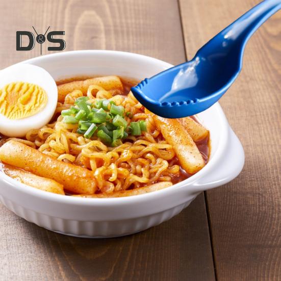 Ramen Terminator Spoon Fork Combo Food-Grade Plastic Ramen Spoon 2-In-1 Noodle Soup Spoon with Fork Asian Ramen Utensil Set for Ramen Wontons Soba