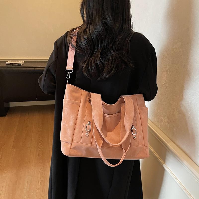 Premium textured bag women's large-capacity 2025 new autumn and winter versatile simple shoulder bag commuter tote bag