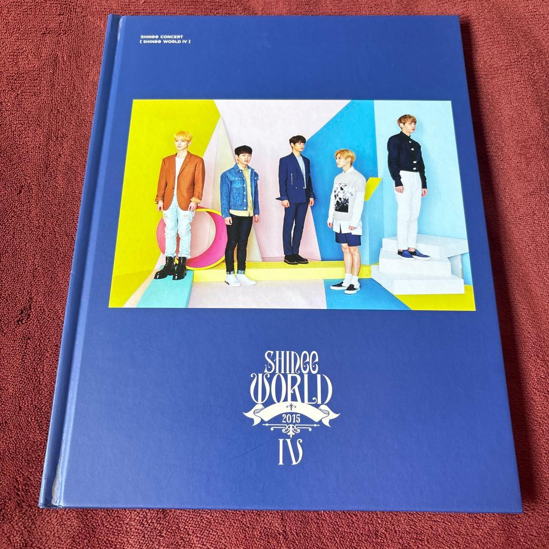 

[USED] SHINee WORLD IV 2015