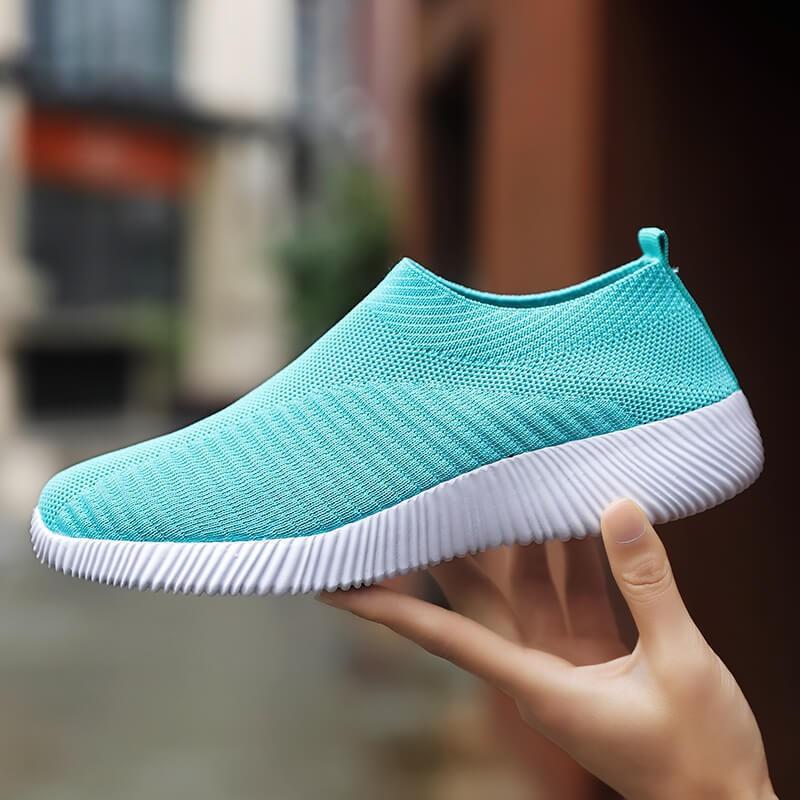 Fashion High Quality Women Vulcanized Shoes Women Sneakers Slip On Flats Shoes Women Loafers Plus Size  Walking Flat