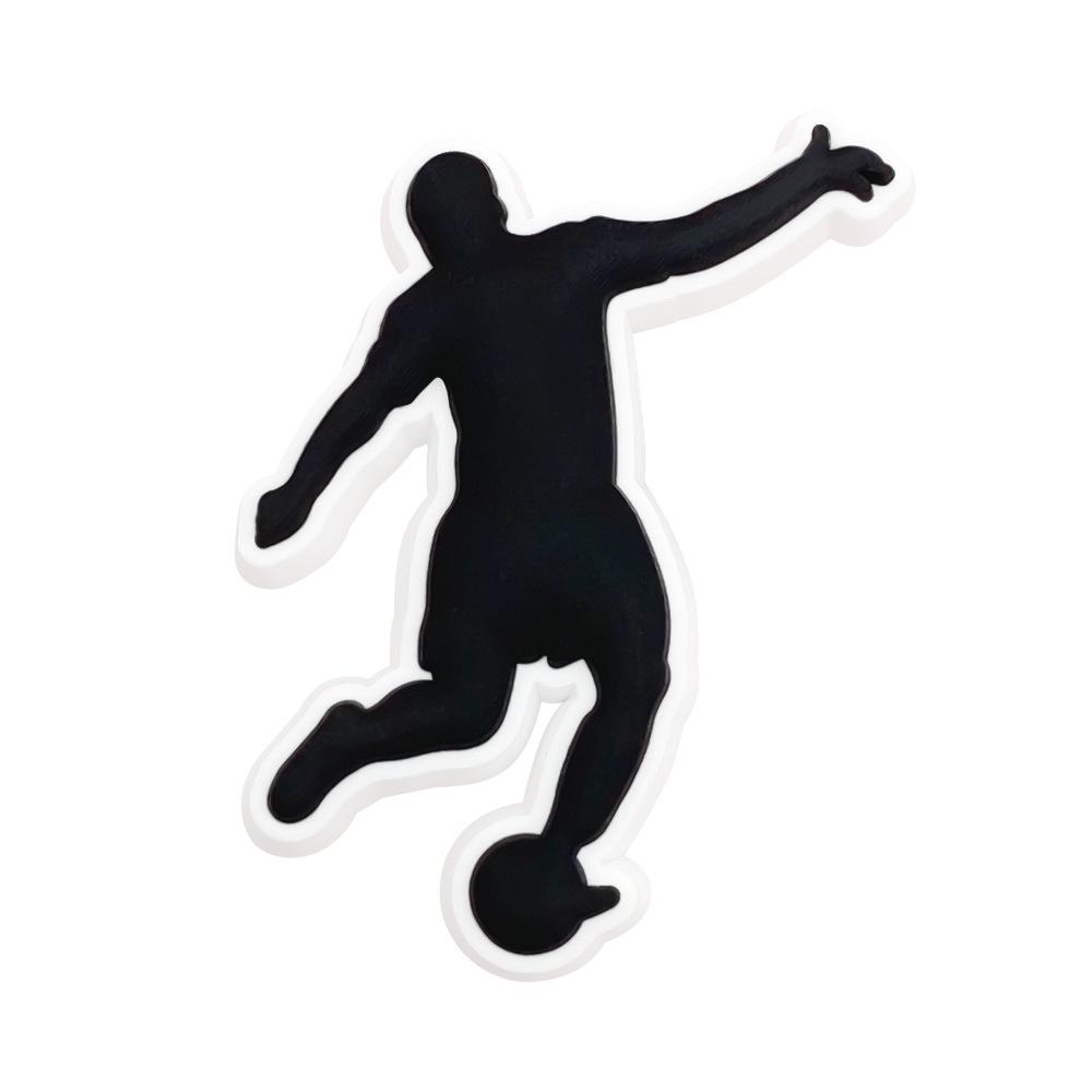 6er Set Fußballschuh-Anhänger Abnehmbare Accessoires für Clogs Schuhe Inklusive Pokal Fußball Ball Feuerball Spieler-Silhouette Trikotnummer 7