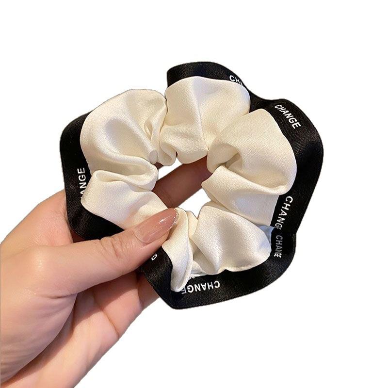 Scrunchie Coreano in Pizzo con Volant e Fiocco - Accessorio per Capelli Carino e Dolce
