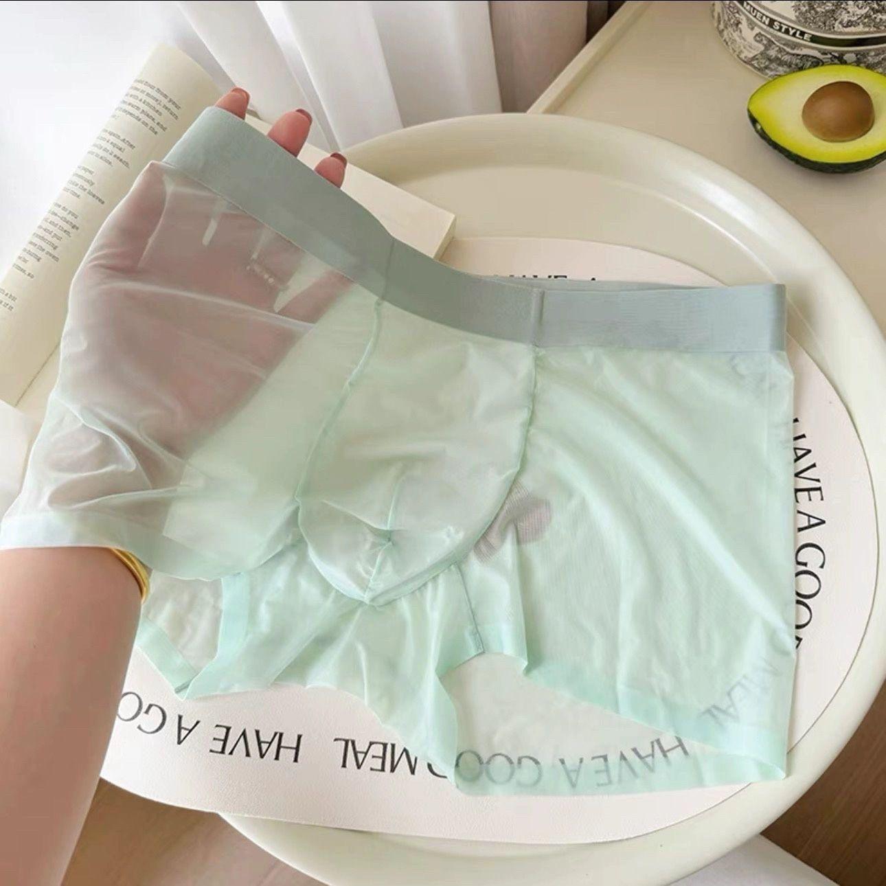 

Мужские бесшовные шорты-боксеры 20D ультратонкие прозрачные из ледяного шелка, легкие, быстросохнущие, эластичные, сексуальные, средней посадки, с выпуклым мешочком 4XL