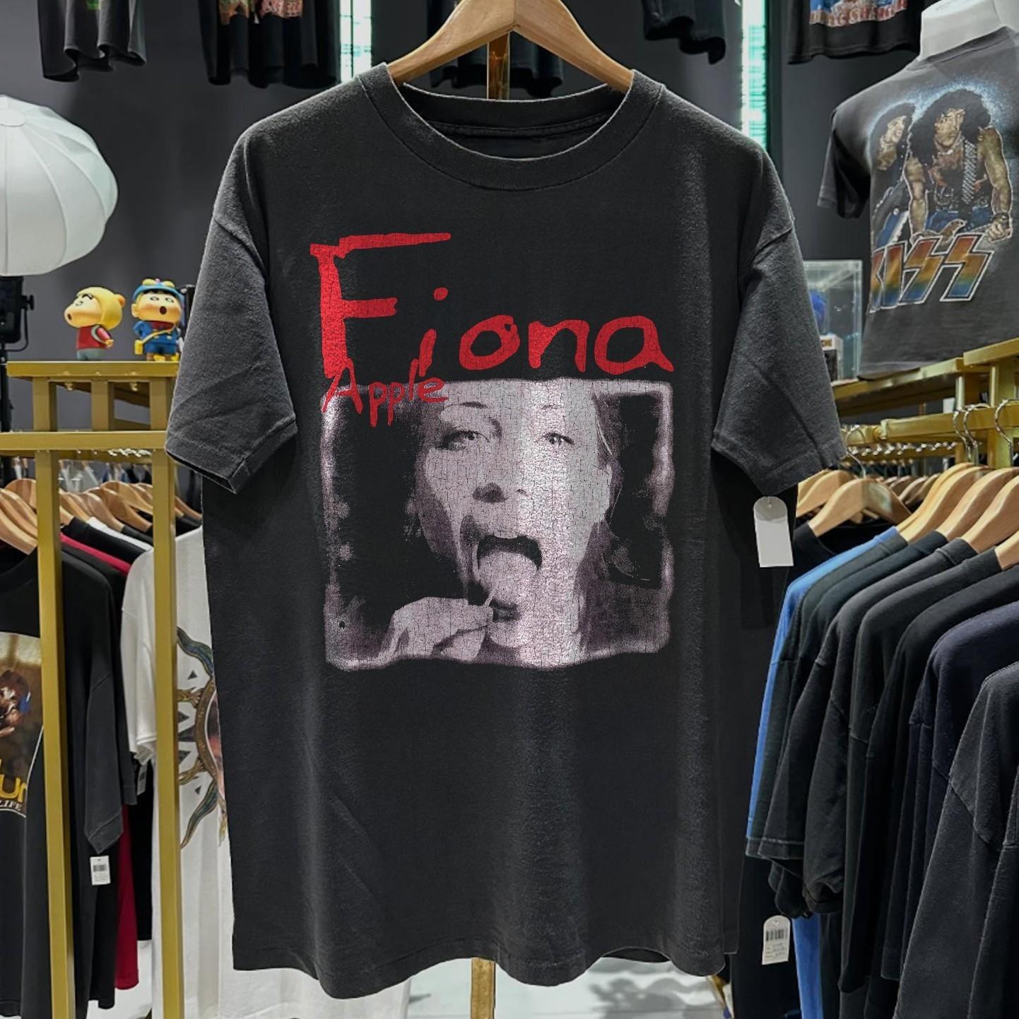 Sucker S Prayer Fiona Apple - Aged T-Shirt Black S S
