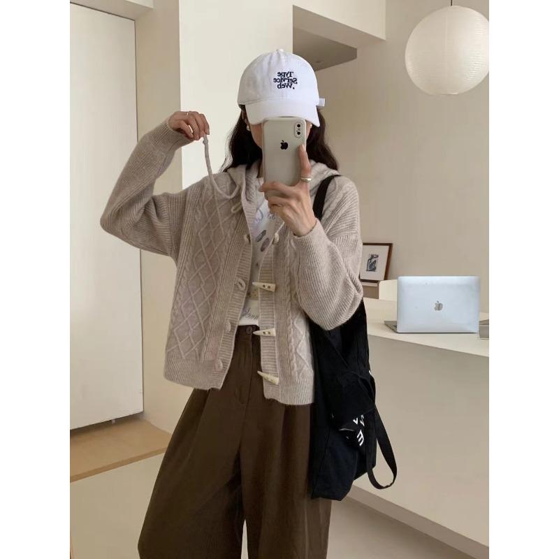 

Кардиган вязаный с капюшоном на кулиске ромбами женский осенне-зимний новый свободный повседневный мягкий ворсистый свитер-куртка женский One size