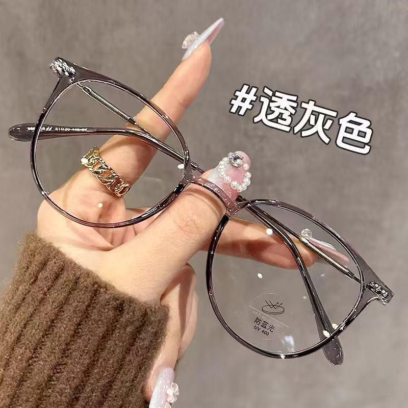 2055 Women's Ultra-Light Color-Changing Transparent Glasses, Trendy Large Slim Frame in Cold Tea Color