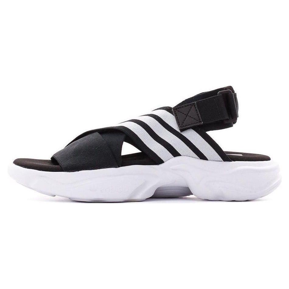 

Adidas Magmur Black White Women s EF5863 39⅓