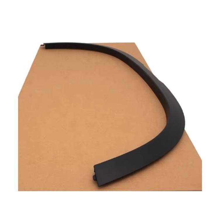 LR130586 & LR130582: Front Wheel Arch for 2020 Land Rover Defender