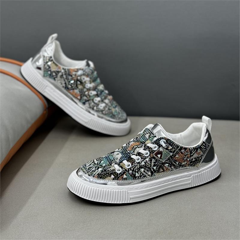 New comfortable shoes, sports shoes, comfortable breathable shoes bm