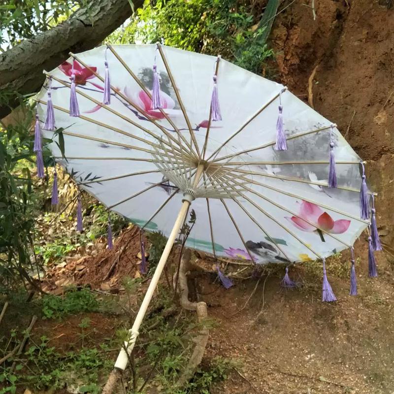 1PC with Tassel Classical Women's Umbrella for Hanfu Accessories Satin Cloth Photograph Props Fairy Ancient Parasol