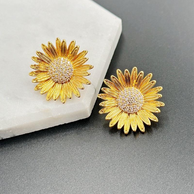 Jewelry Design Earrings Light Luxury Full Diamond Zircon Earrings Sunflower Stud Earrings Ear Holes Premium