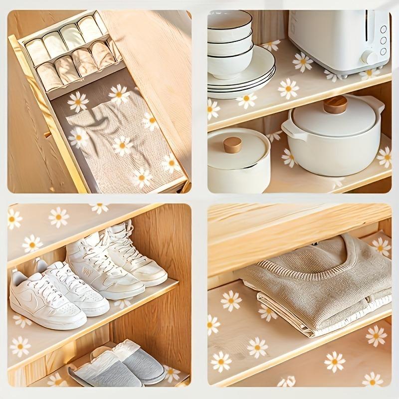Non-Slip Daisy Print Shelf Liner Roll - Grip Cabinet & Drawer Mat, Easy-Clean for Kitchen,Fridge & Table,Decorative & Functional