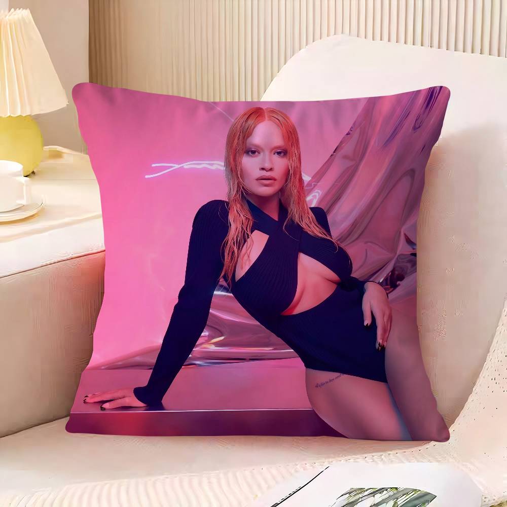 R-Rita O-Ora Pillowcase Toon Gift Cushion Cover Bedroom Home Sofa Chair Seat Decor Pillow Case