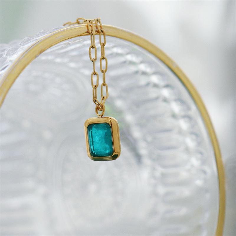 Glacier Blue-Green Diamond Square Necklace with 18K Gold-Plated Titanium Steel Clavicle Chain