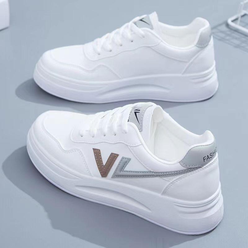 Soft-soled little white shoes women's new summer mesh breathable, light and not tired feet sports and leisure flat-soled women's shoes tide