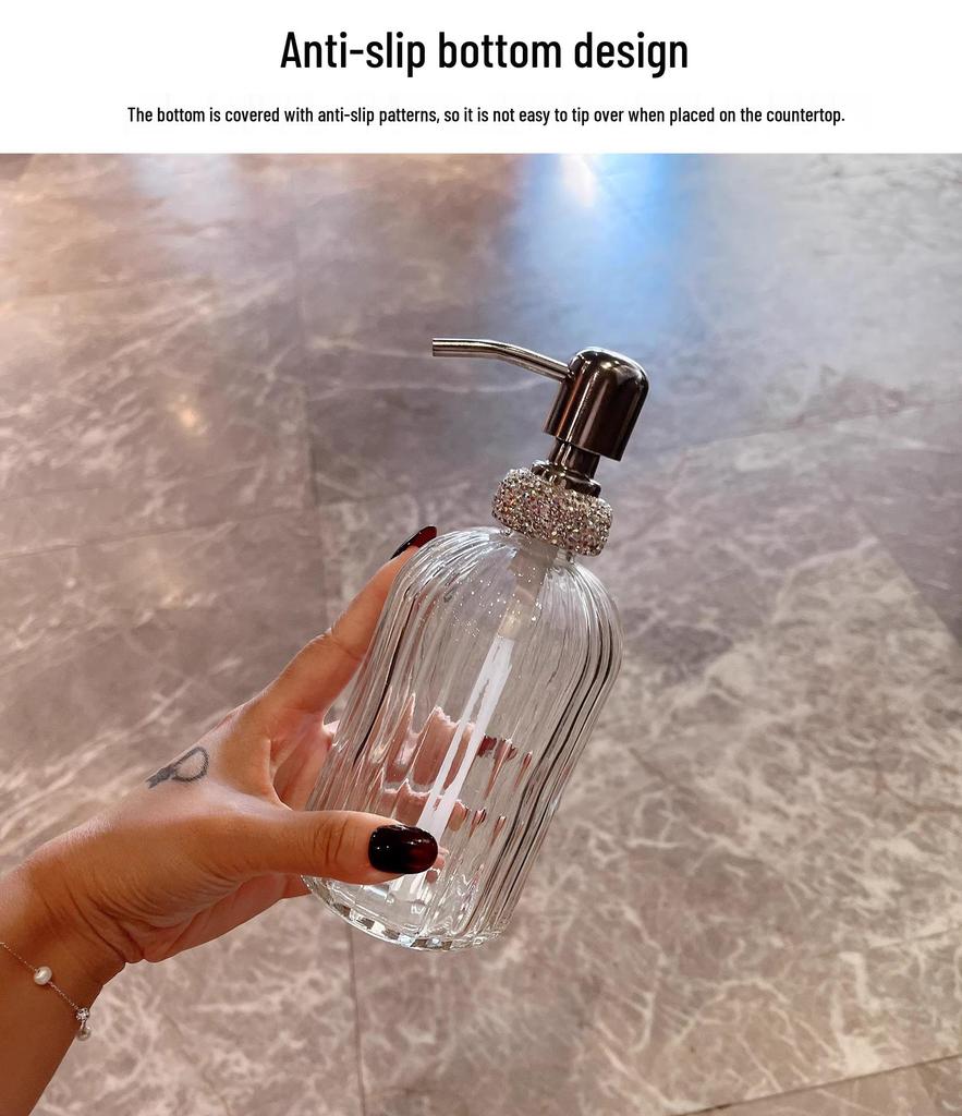 Luxuriöse Glasflasche mit Strasssteinen für Handdesinfektionsmittel oder Lotion - Großes Fassungsvermögen, Pumpmechanismus.
