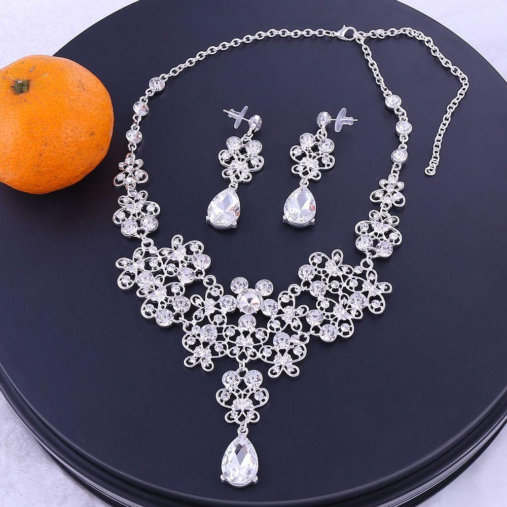 Shining Earrings Necklace Set Crystal Women's Jewelry Vintage Rhinestone Jewelry Set  Gift