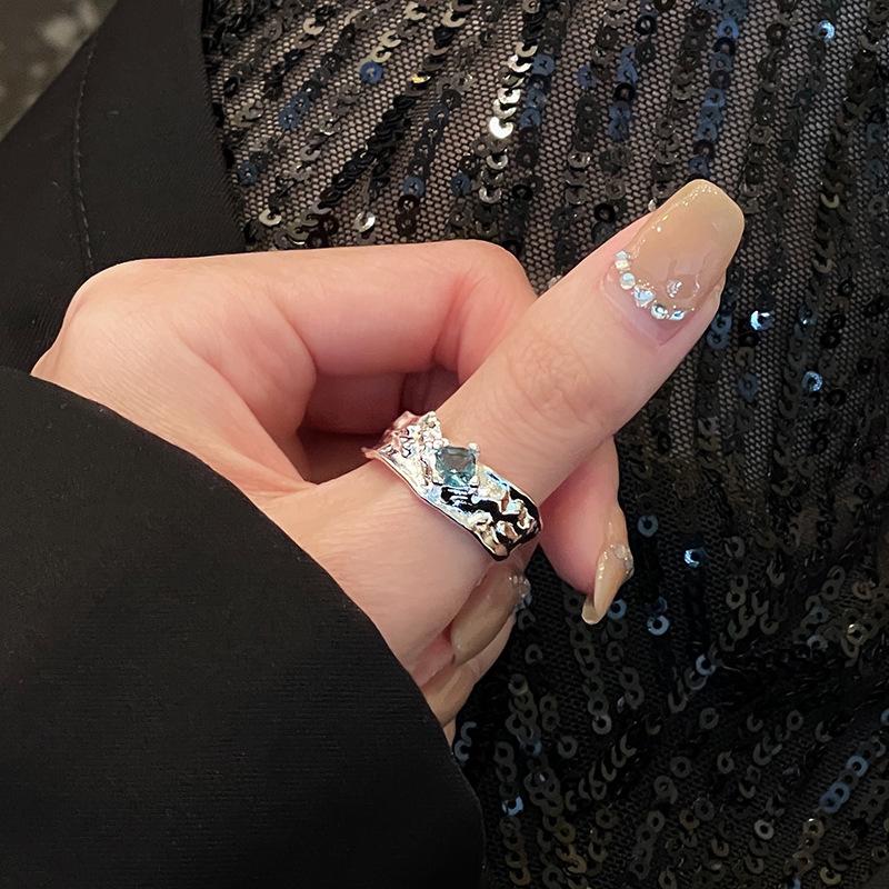 

Niche Design Diamond-Set Cold Wind Heavy Industry High-End Open Index Finger Ring French Personalized Texture Ring Adjustable opening