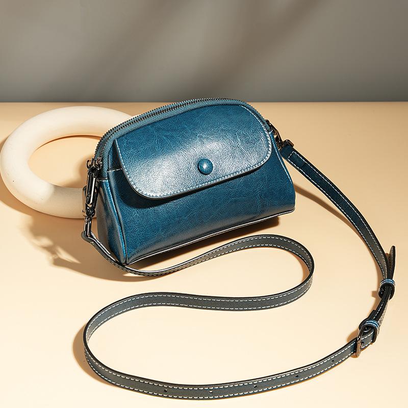 Bag Women's Spring and Summer New Leather Women's Bag Mobile Phone Bag High-end Sense Large Capacity Shoulder Crossbody Exquisite Small Bag