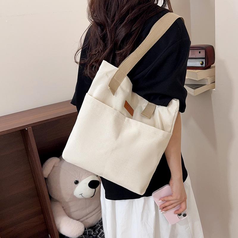 Large Capacity Fashionable Canvas Tote Bag - Versatile Single Shoulder Bag for Casual Commute