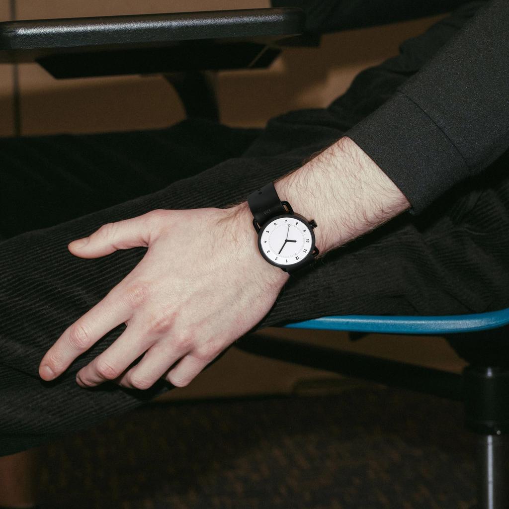 TID Watches Watch No.1 White Dial Black Leather Strap Black Buckle Quartz Inspired by Scandinavian Swedish Design 36mm