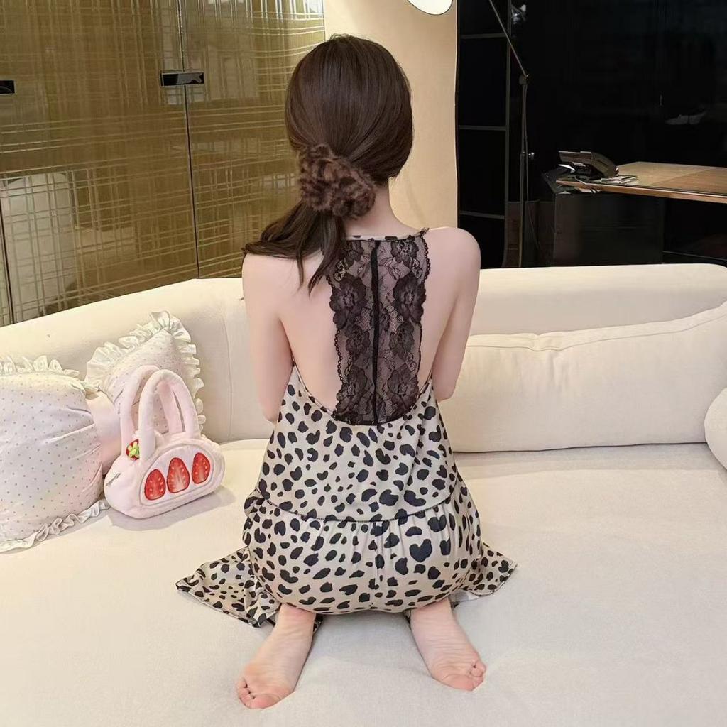 French Leopard Print Suspender Pajamas Women's Summer New Ice Silk Loungewear Suit Can Be Worn Outside Pure Desire Style High Sense